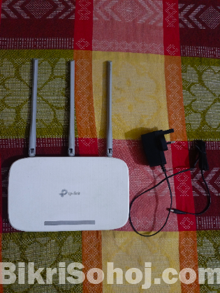 TP Link WR845N Router